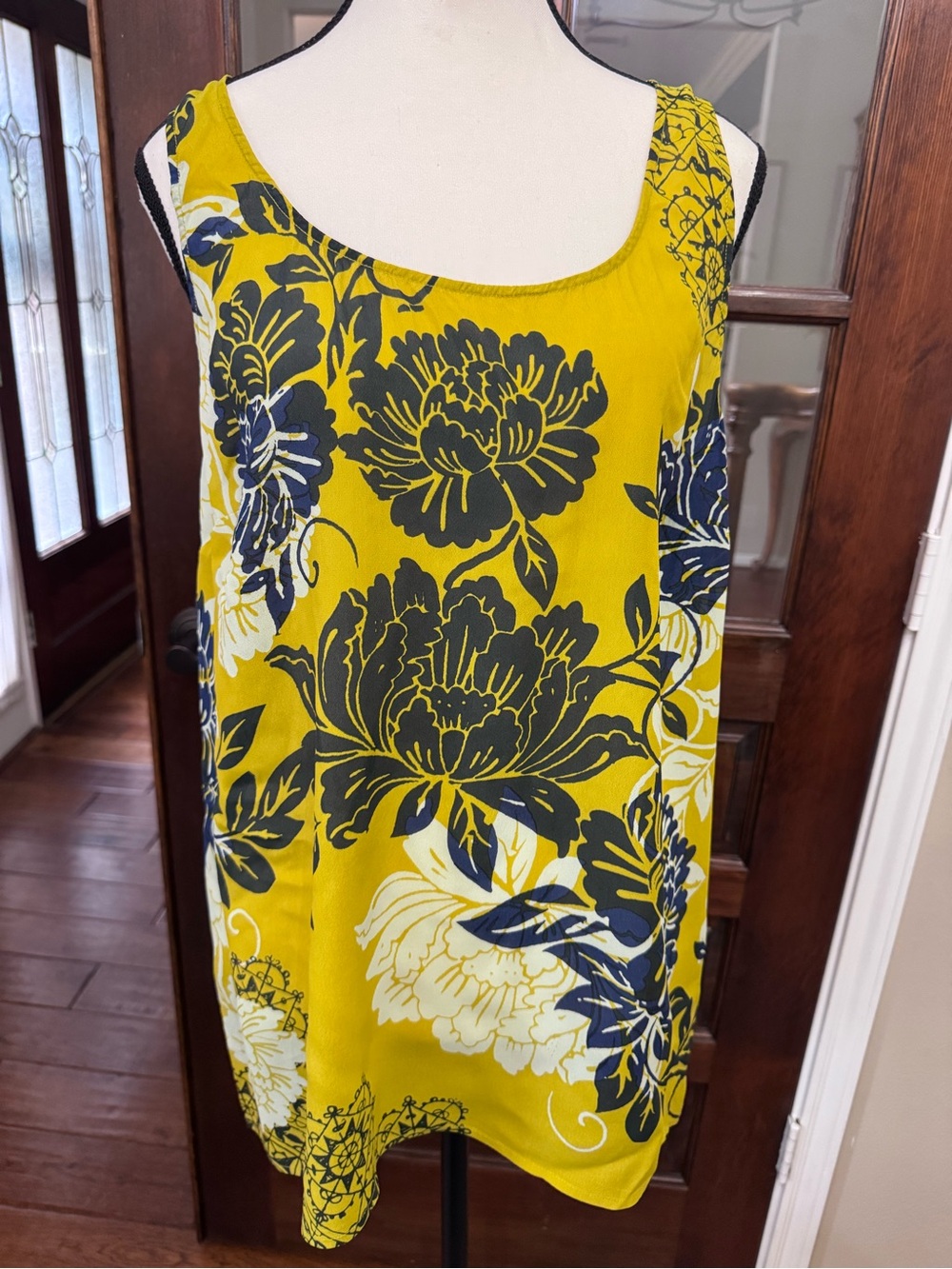 Cabi Floral Print Sleeveless Blouse Tank Yellow Navy Large